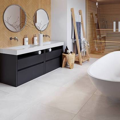 Großformatige Fliesen